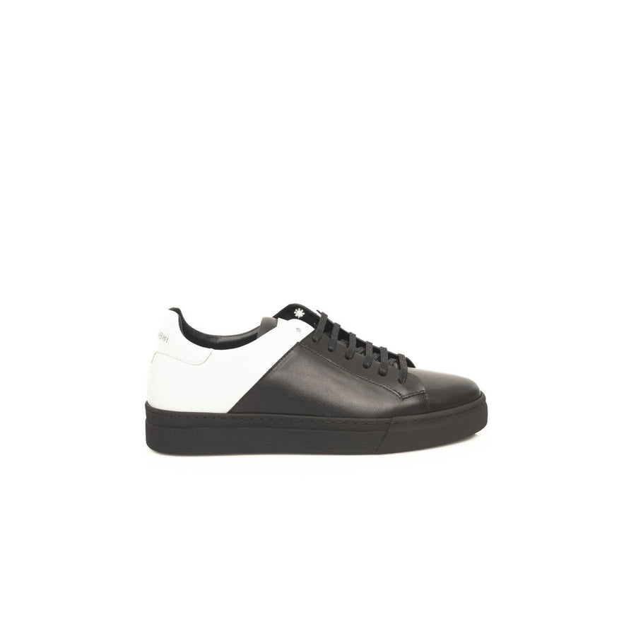 Black Cowhide Men Sneaker