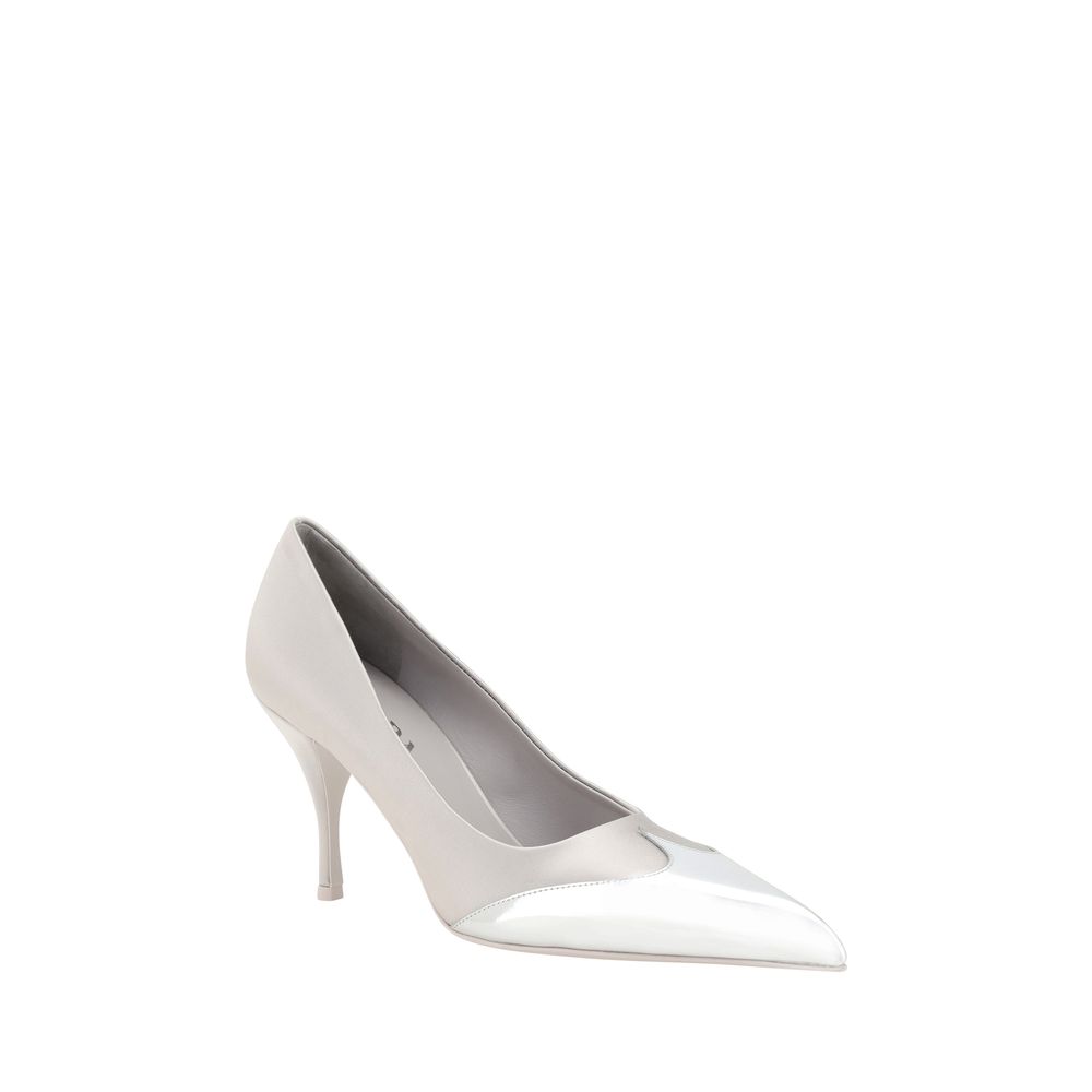 Metallic Pumps