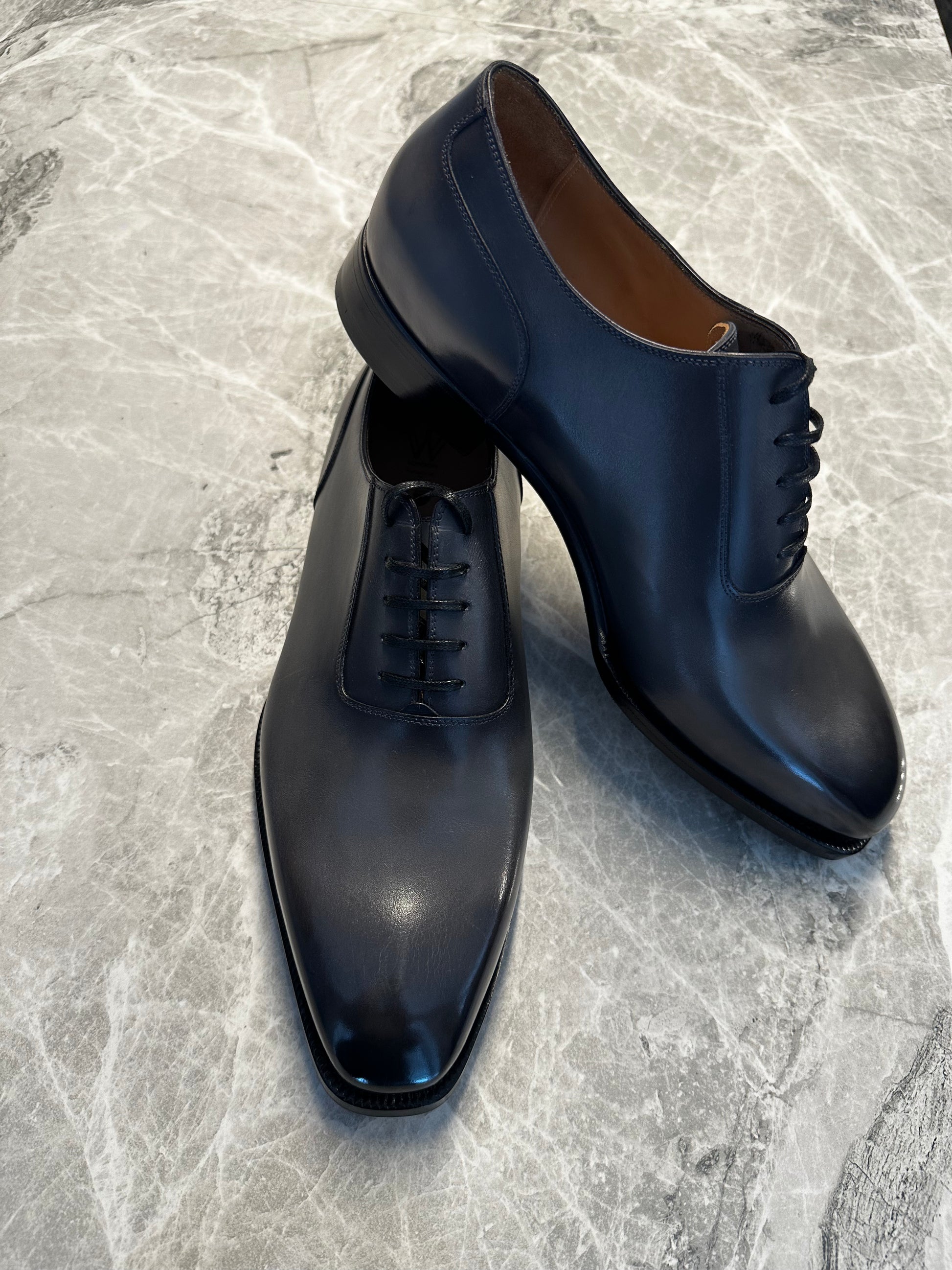EXCLUSIVE HANDMADE